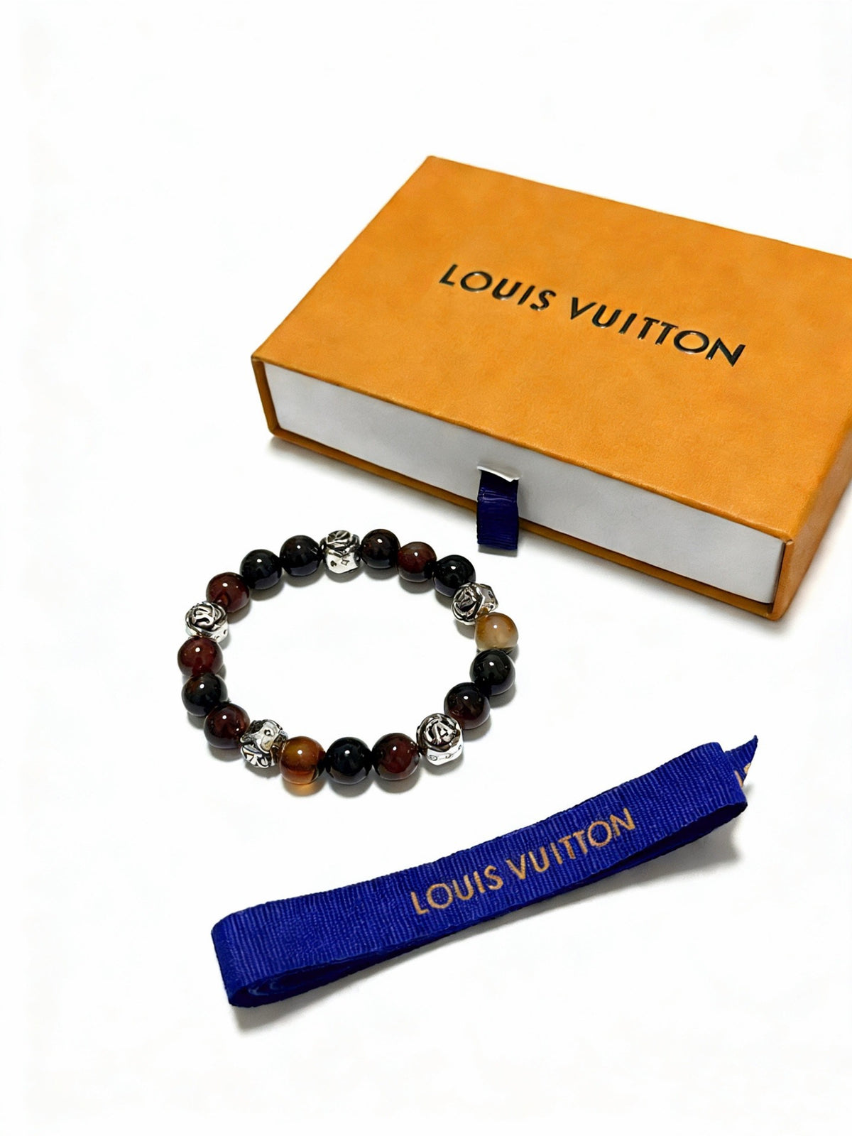 Geometric Emblem Bracelet in Silver-Tone – Design 023 side detail
