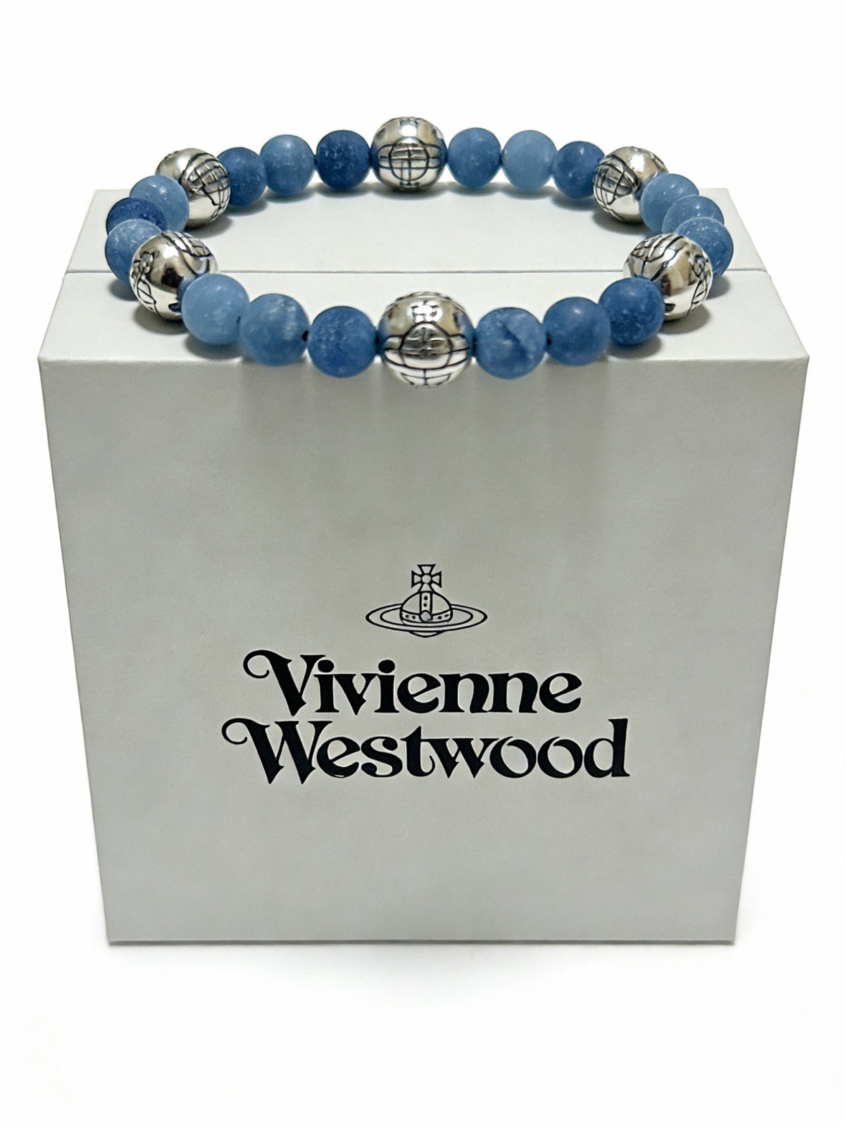 Orb-Inspired Emblem Bracelet in Silver-Tone – Vintage Detail – Design 015 side detail