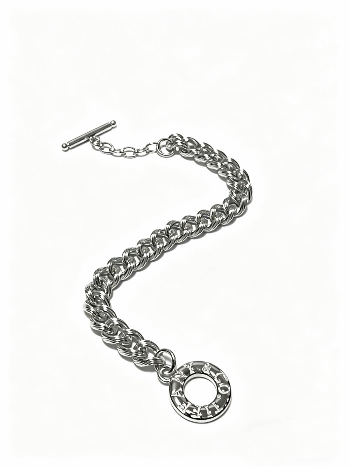 Signature Motif Bracelet in Silver-Tone – Vintage Detail – Design 80 detail view