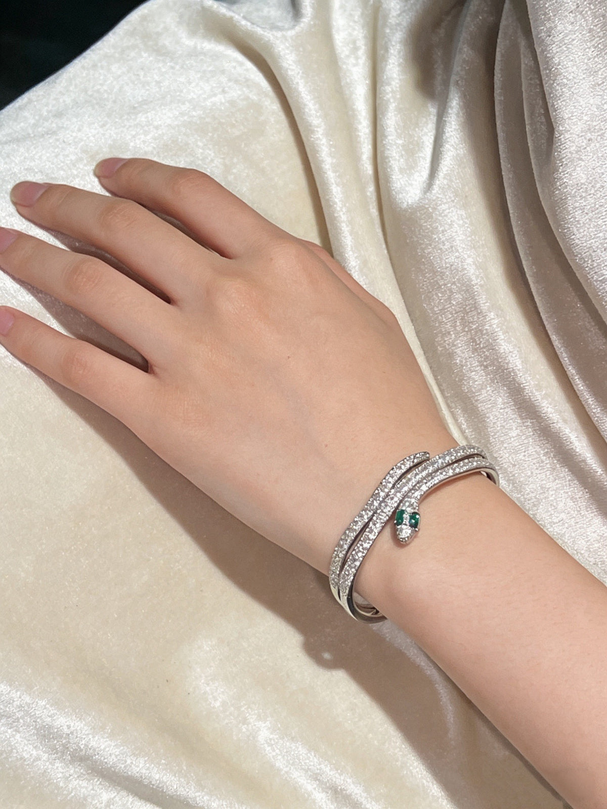 Sculptural Statement Bracelet in Gold-Tone – Design 166 detail view