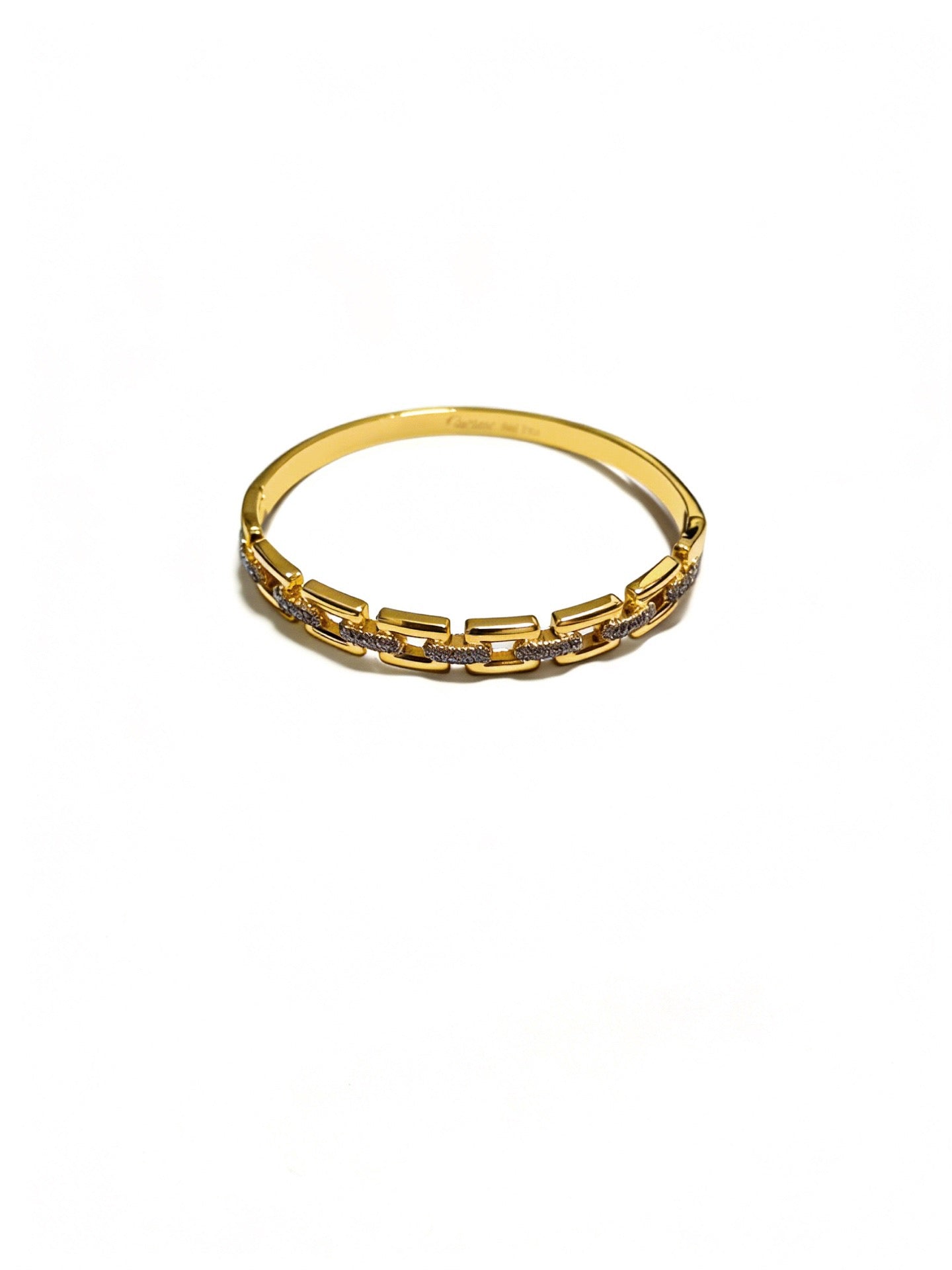 Sculptural Statement Bracelet in Gold-Tone – Design 165 detail view