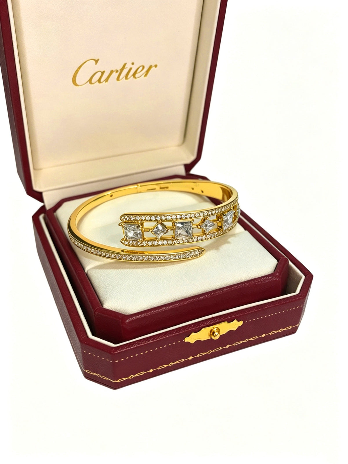 Sculptural Statement Bracelet in Gold-Tone – Design 158 side detail