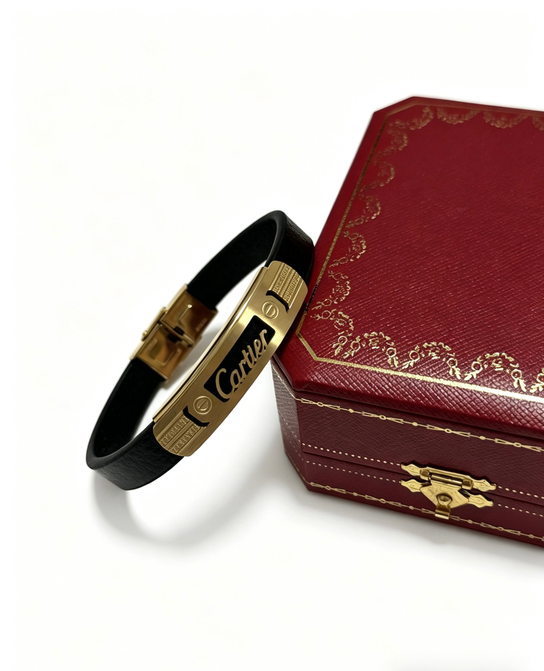 Sculptural Statement Bracelet in Gold-Tone – Design 151 side detail