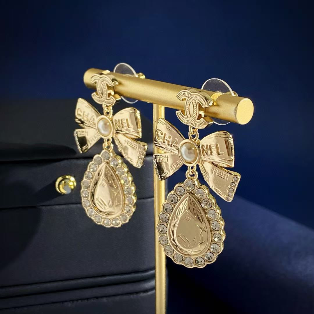 Double-C Emblem Stud Earrings in Gold-Tone – Design 038 main product view