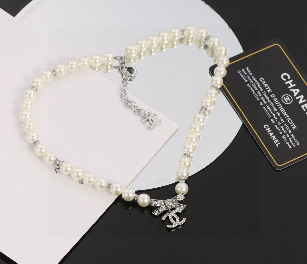 Bow Pearl-Detail Pendant Necklace – Pearl Detail – Design 003 front product view