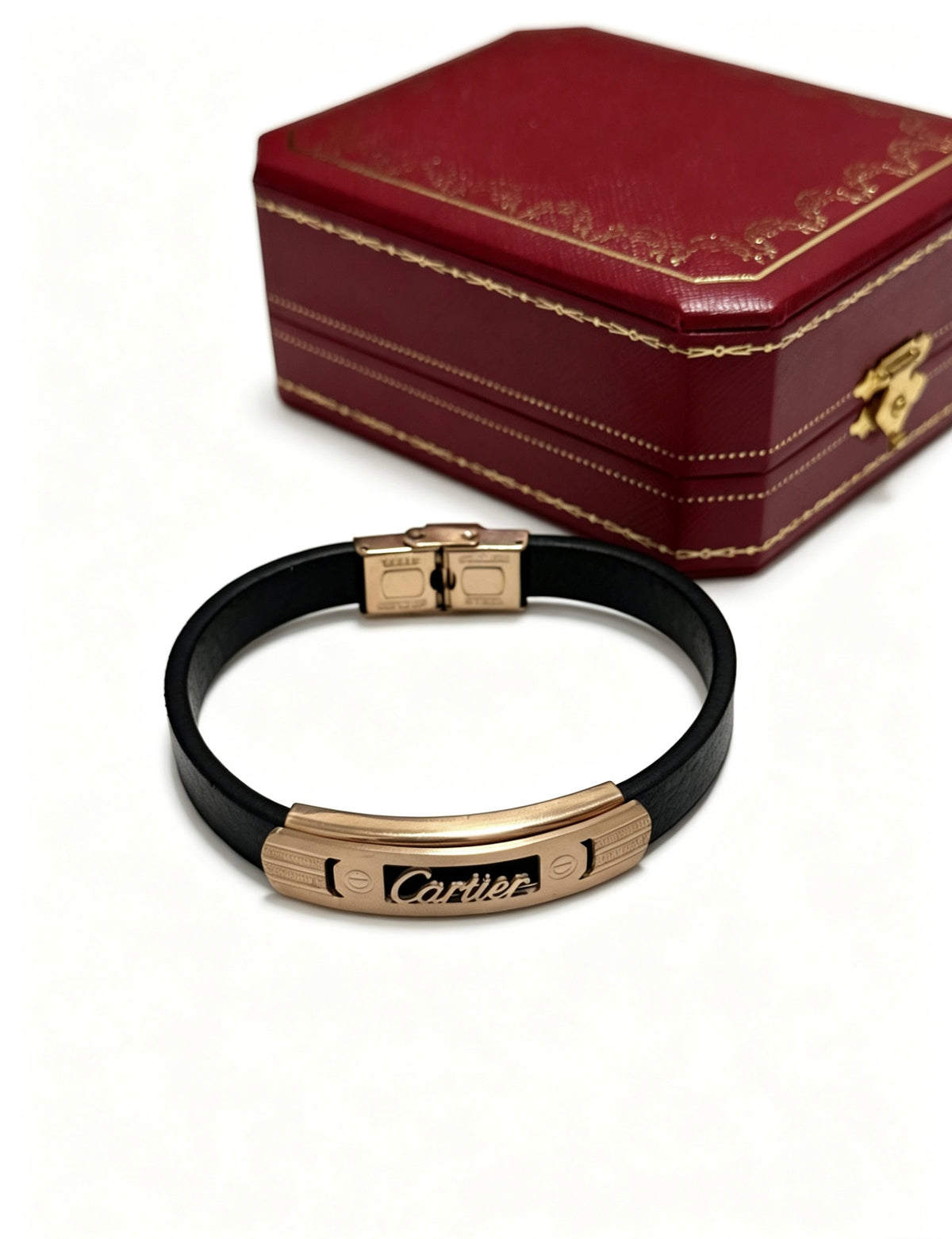 Sculptural Statement Bracelet in Gold-Tone – Design 149 detail view