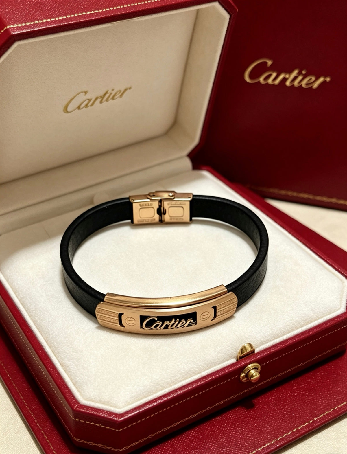 Sculptural Statement Bracelet in Gold-Tone – Design 149 side detail