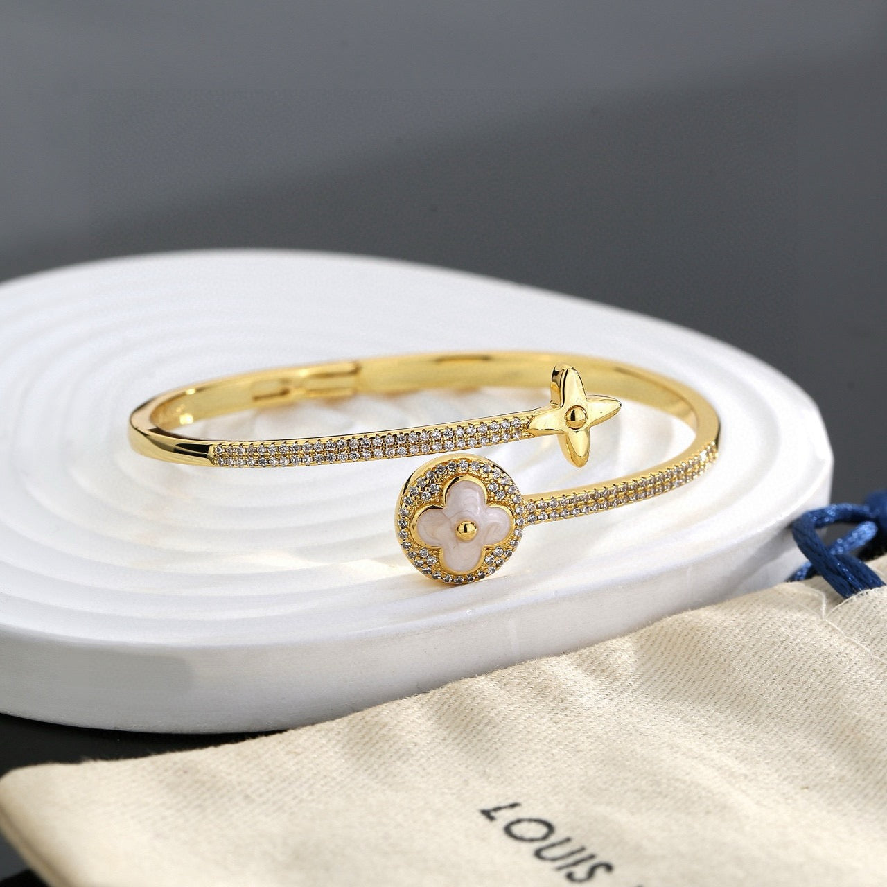 Clover Bangle in Polished Metal-Tone – Clover Detail – Design 014 main product view