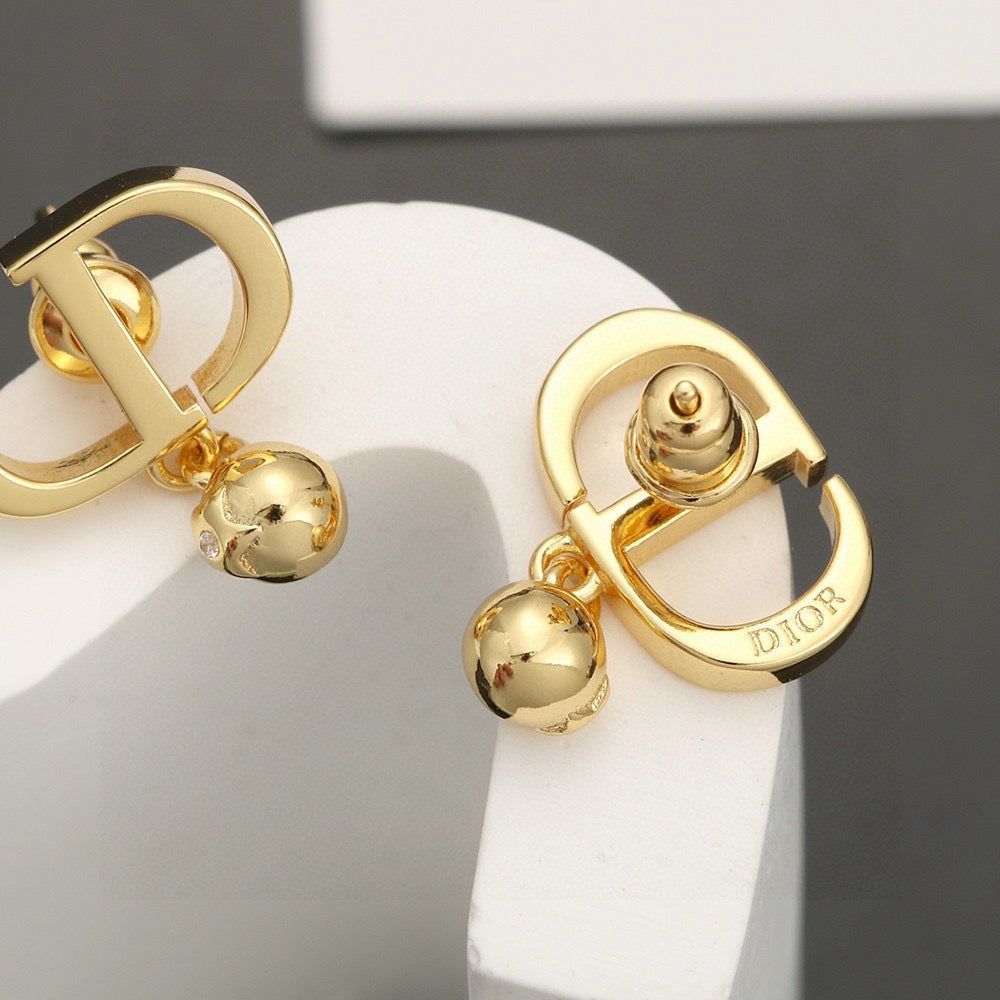 Graphic Letter Motif Statement Earrings in Polished Metal-Tone – Design 024 close-up detail