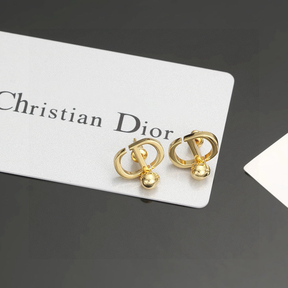 Graphic Letter Motif Statement Earrings in Polished Metal-Tone – Design 024 main product view
