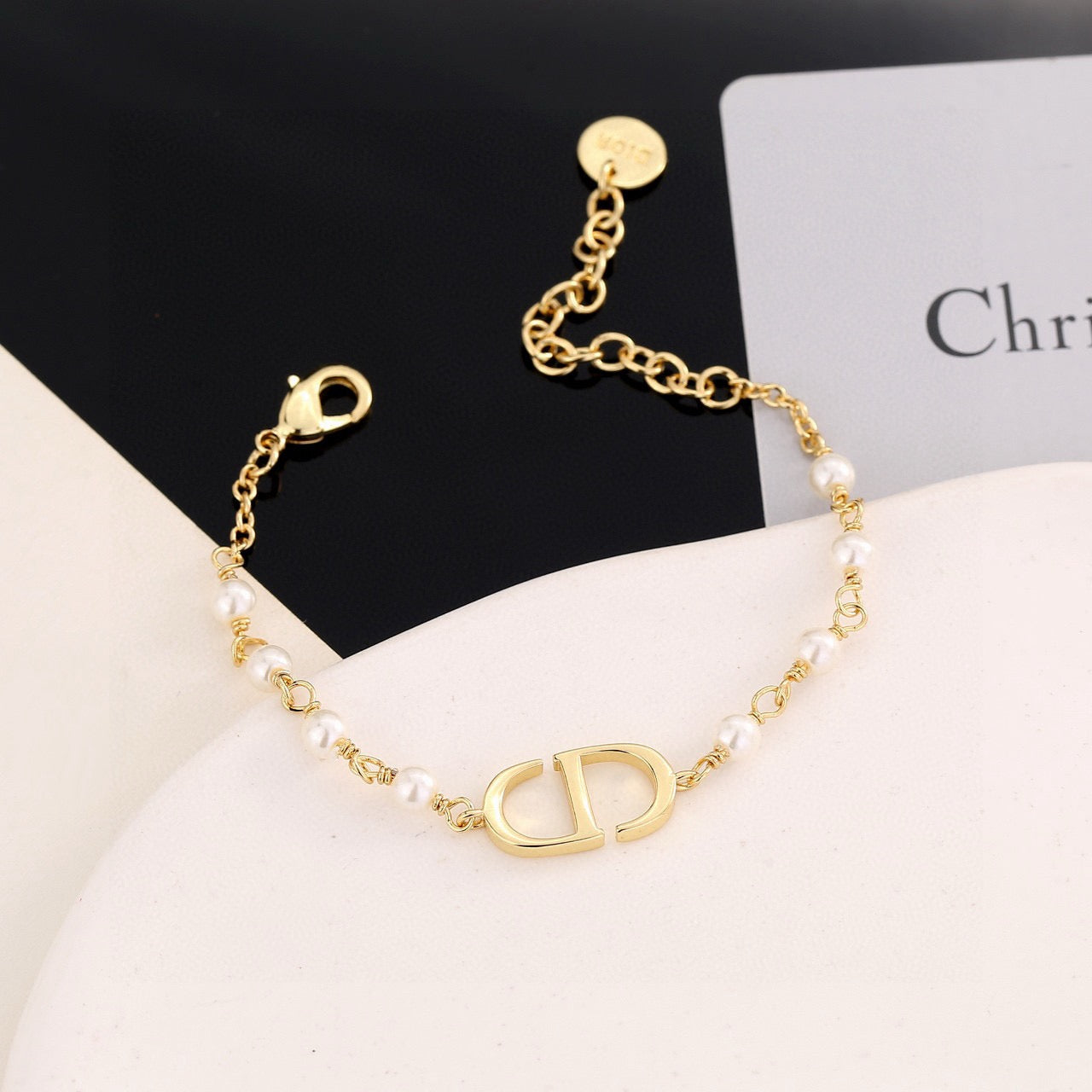 Pearl-Style Motif Statement Bracelet in Polished Metal-Tone with Pearl-Style Detail – Design 010 detail view