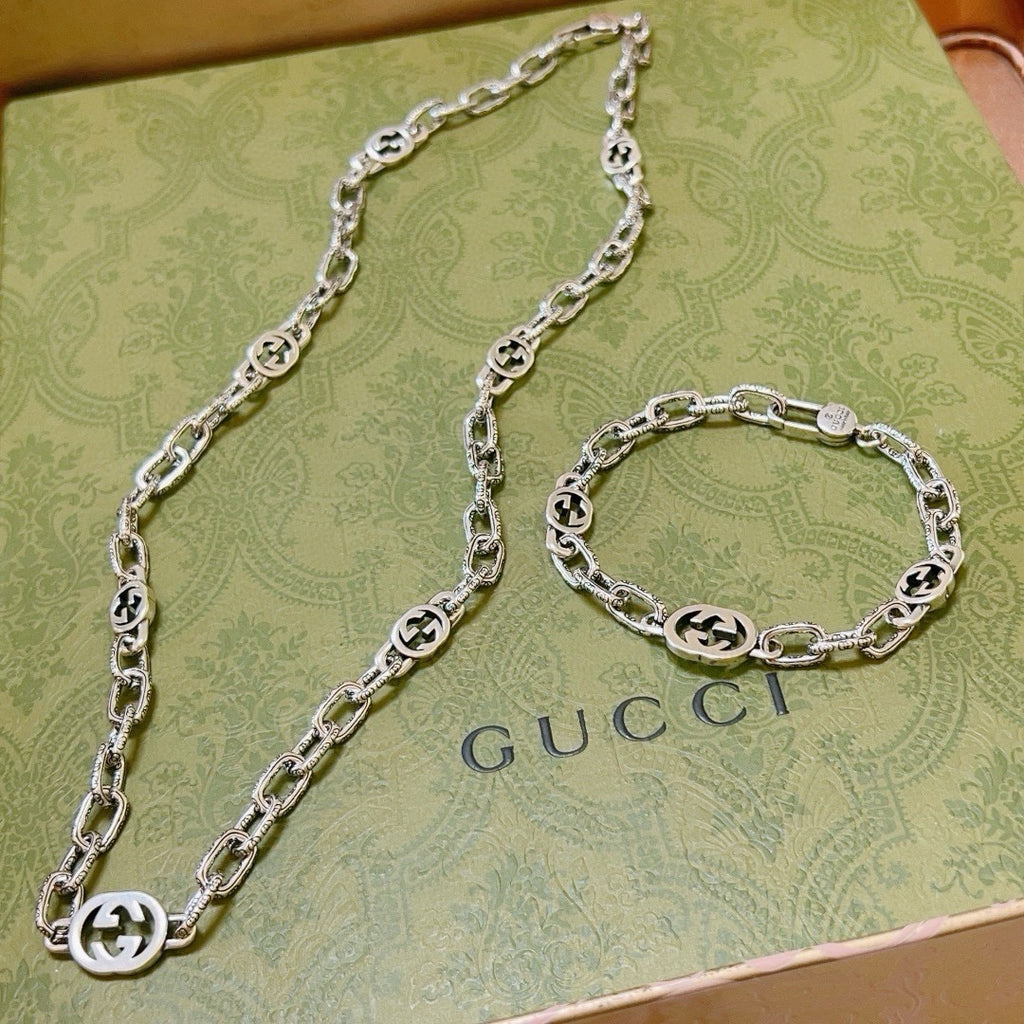Chain Pendant Necklace in Polished Metal-Tone – Design 007 main product view