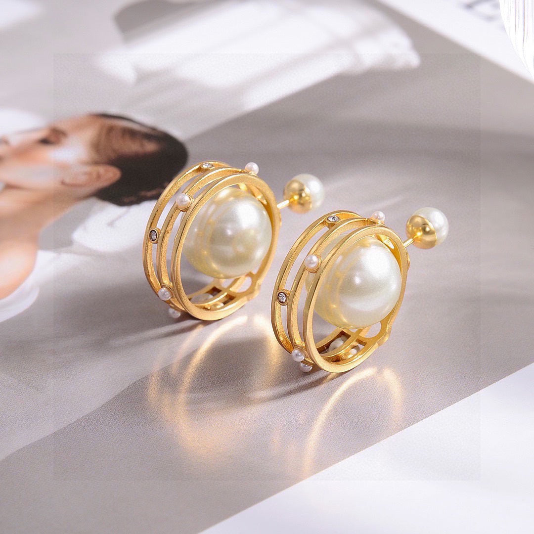 Graphic Letter Motif Statement Earrings in Polished Metal-Tone – Design 044 main product view