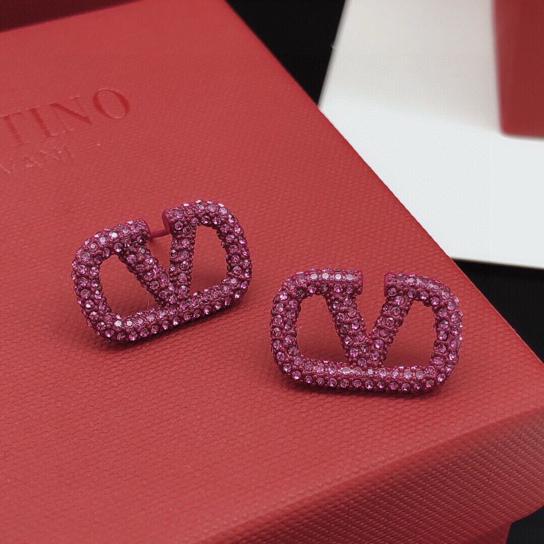 V Emblem Crystal-Accent Stud Earrings – Purple detail view
