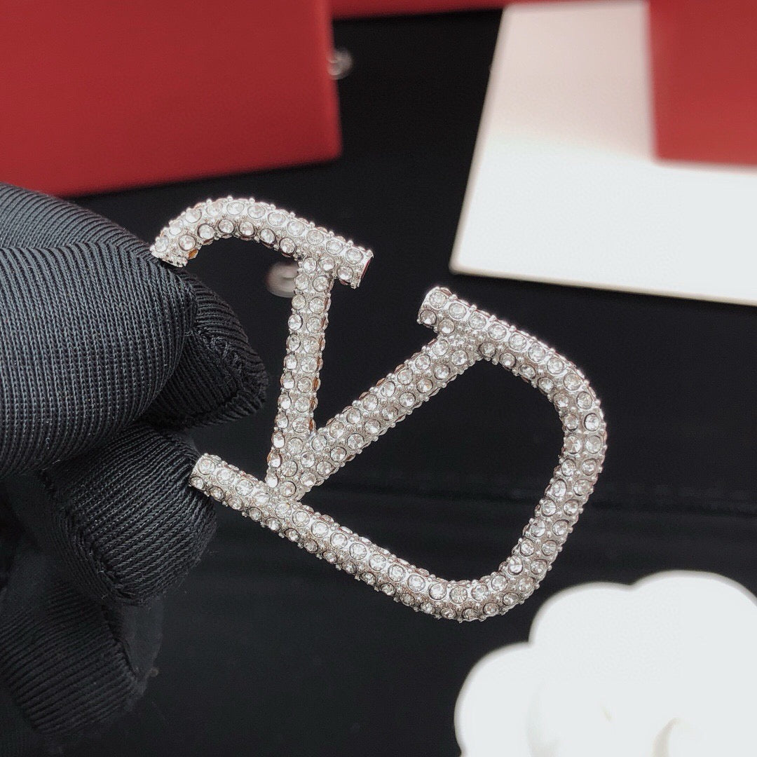 V Emblem Crystal-Accent Stud Earrings – Large close-up view
