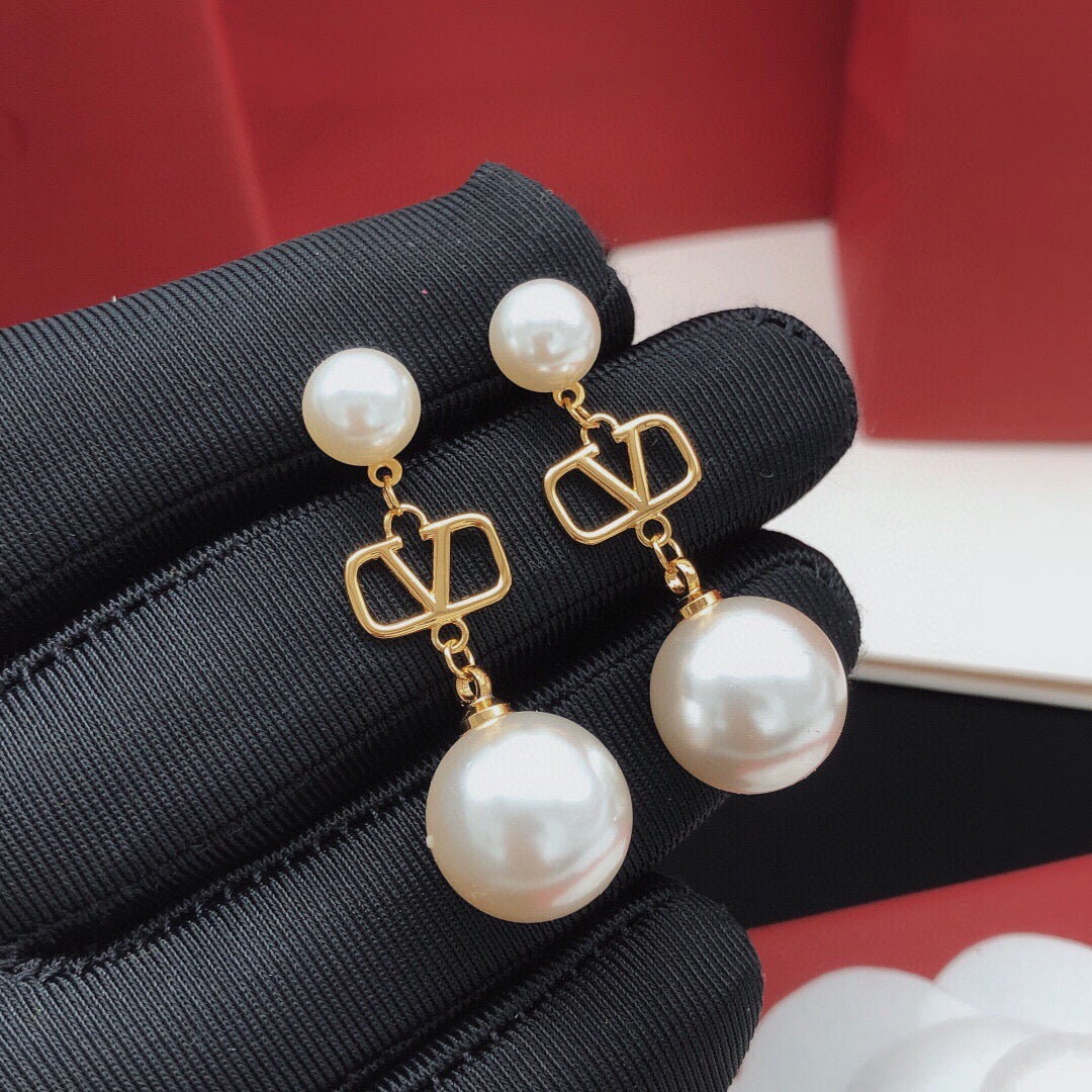 Signature Emblem Stud Earrings in Gold-Tone – Design 07 main product view