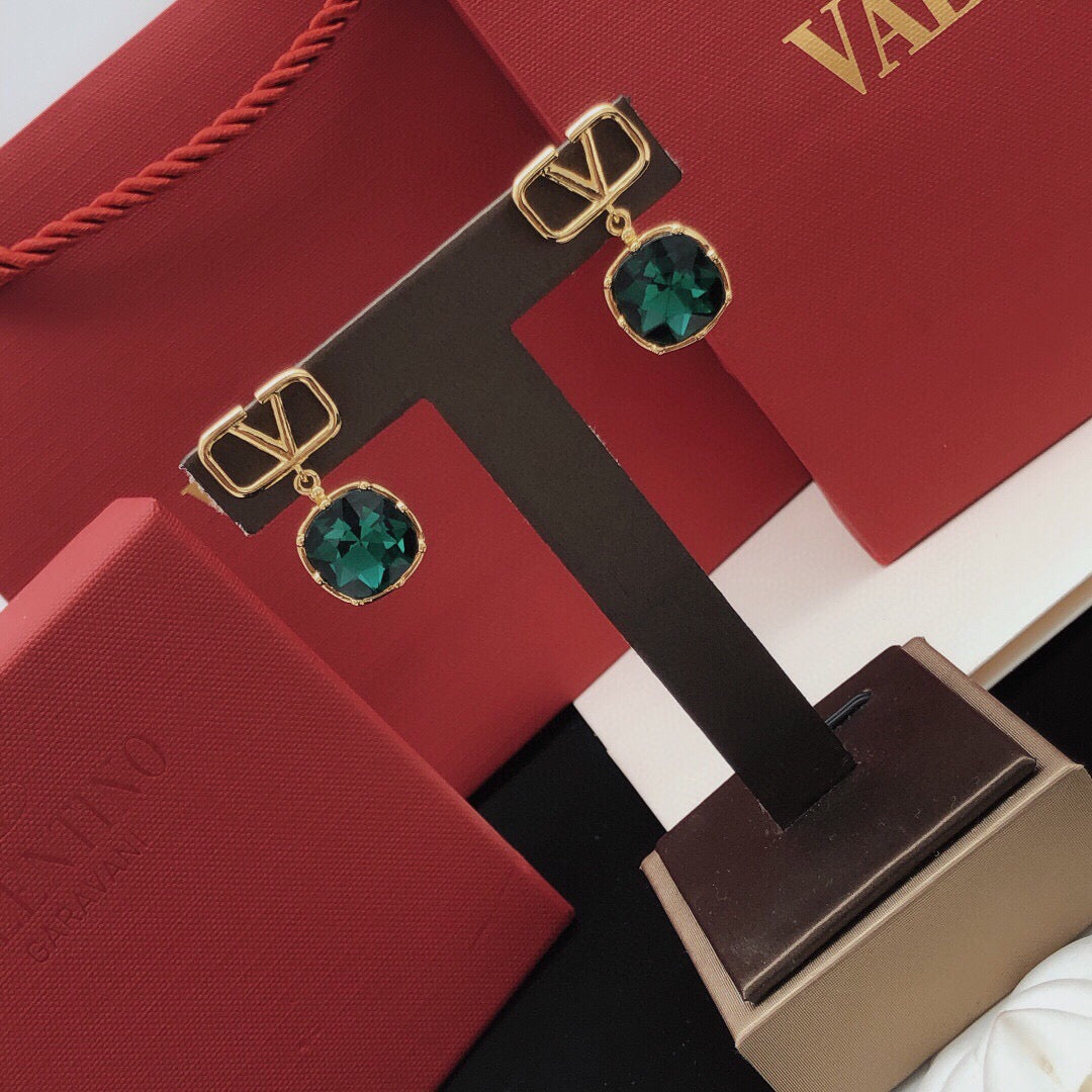 Signature Emblem Crystal-Accent Stud Earrings – Red side detail