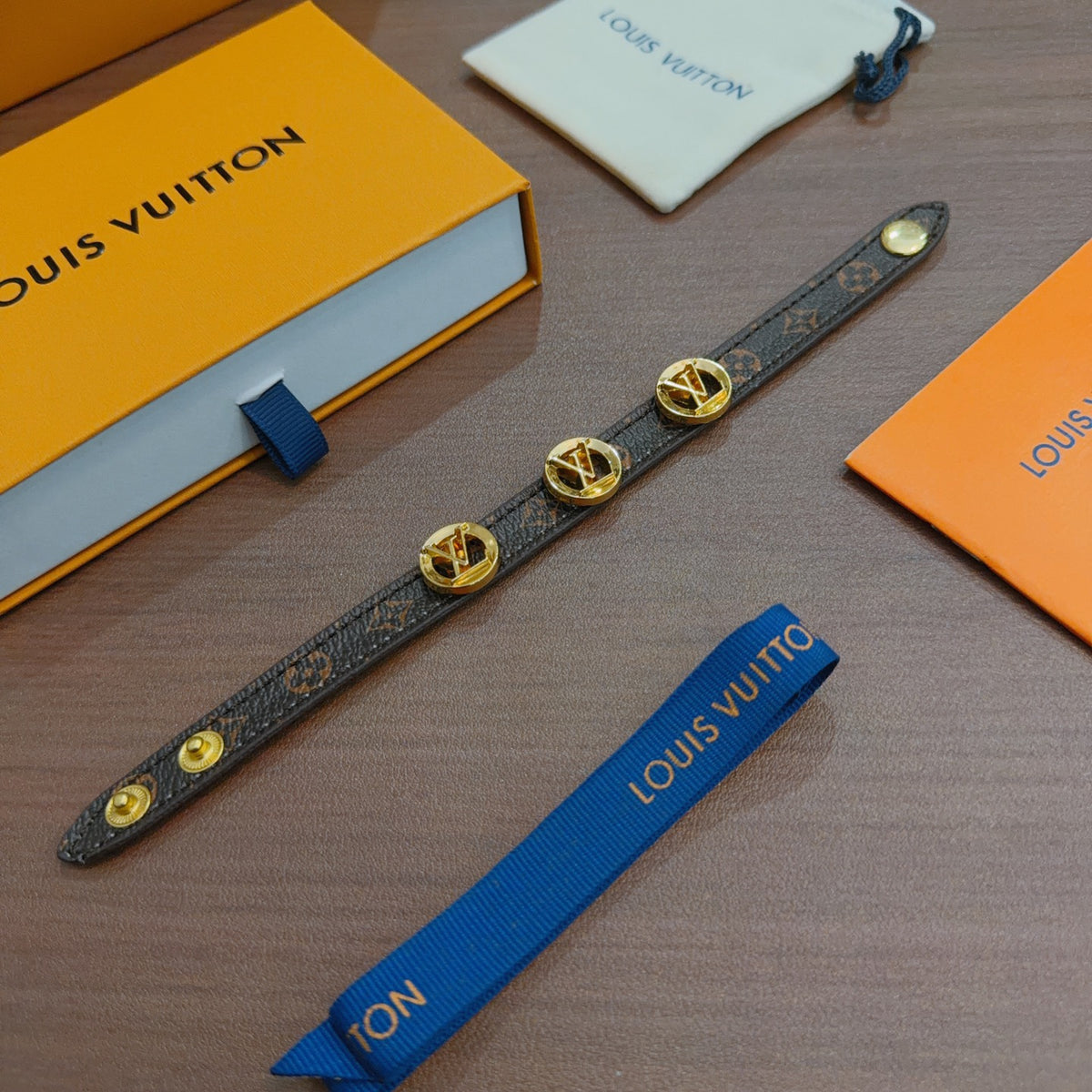 Geometric Emblem Leather-Detail Bracelet – Leather Detail – Design 012 styled product view