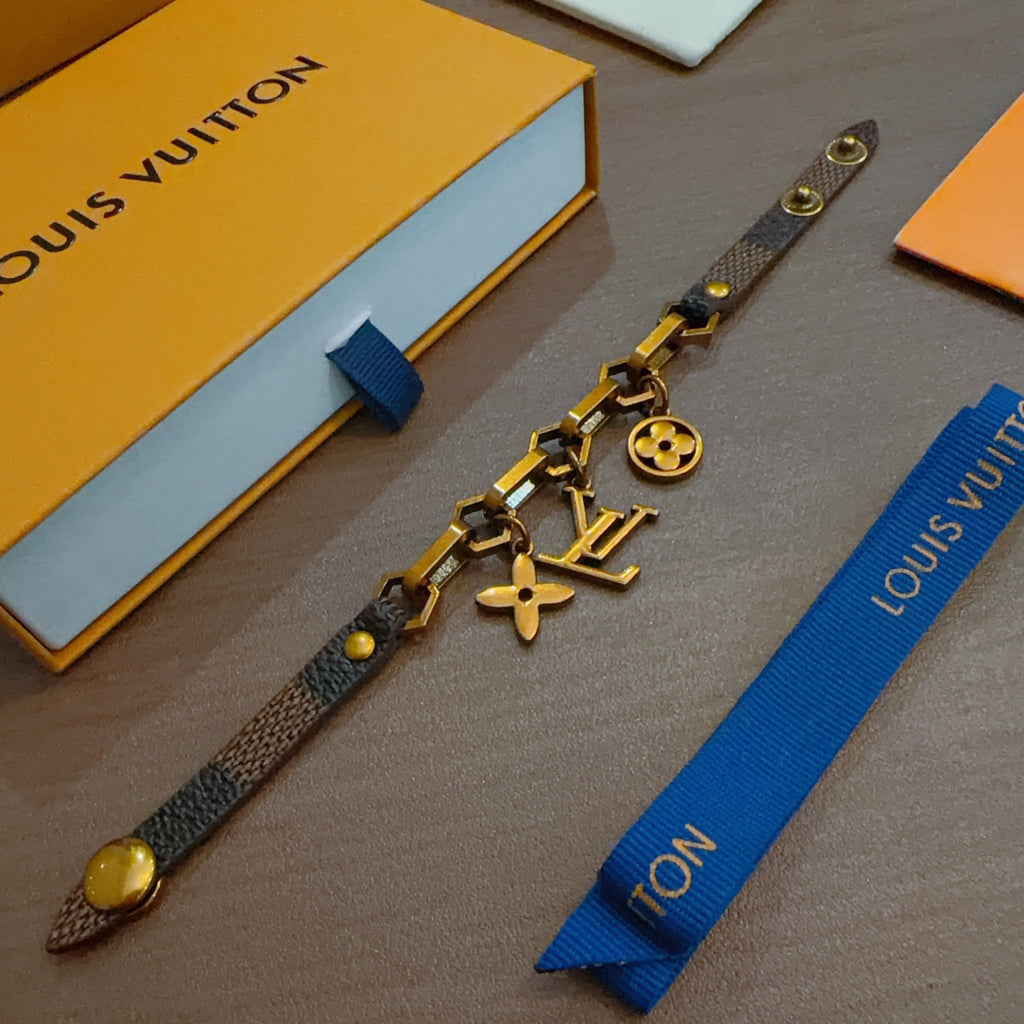 Martin Graham bracelet in polished metal-tone – styled product view