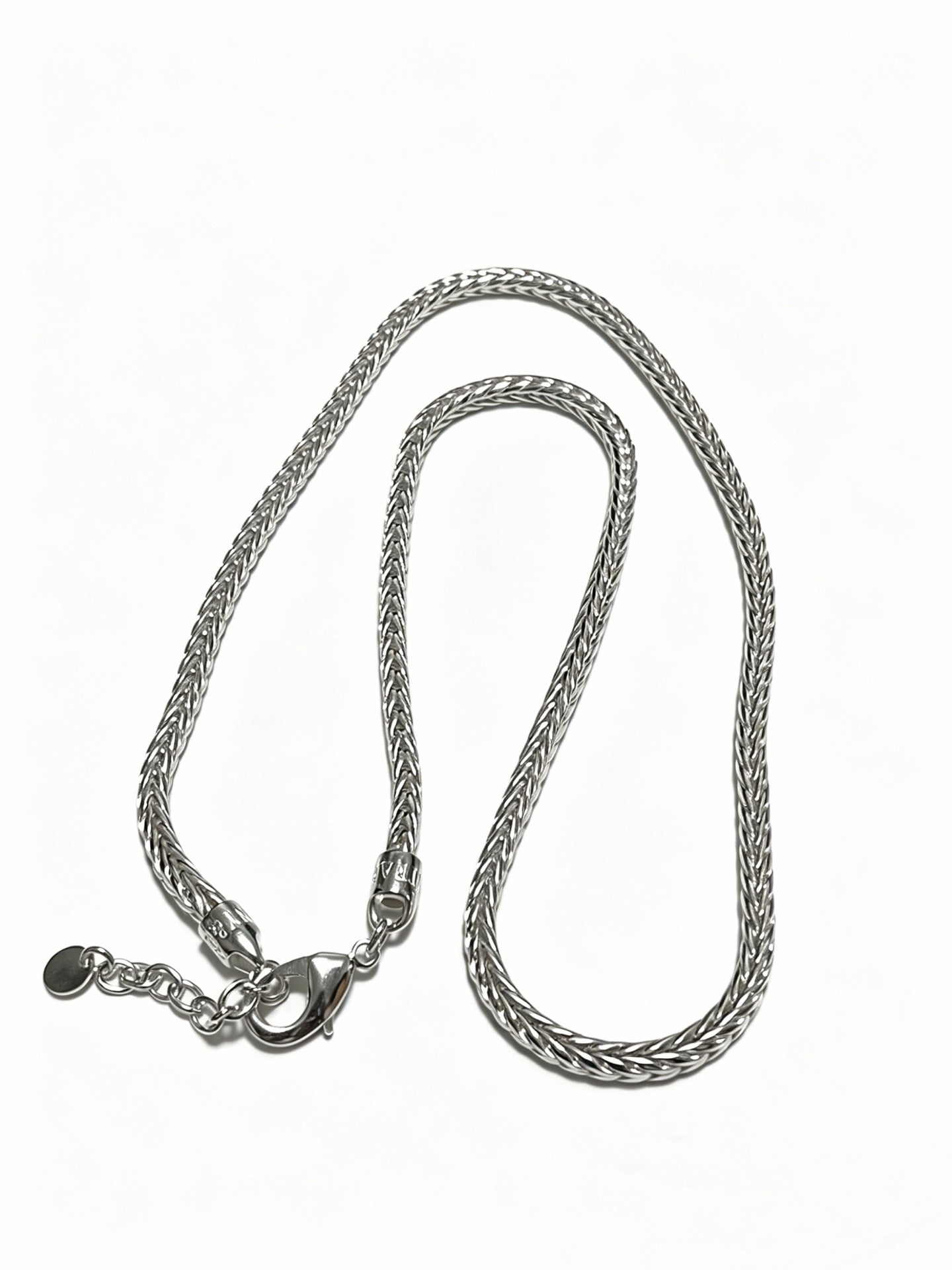 Signature Motif Pendant Necklace in Silver-Tone – Vintage Detail – Design 38 detail view