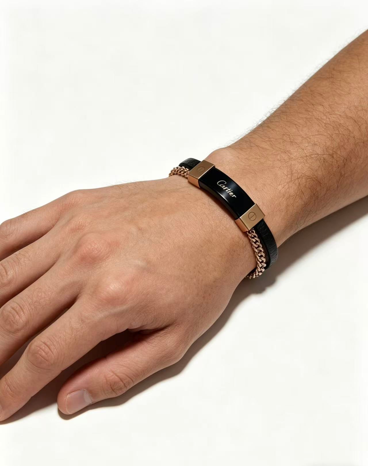 Sculptural Statement Bracelet in Gold-Tone – Design 237 close-up detail