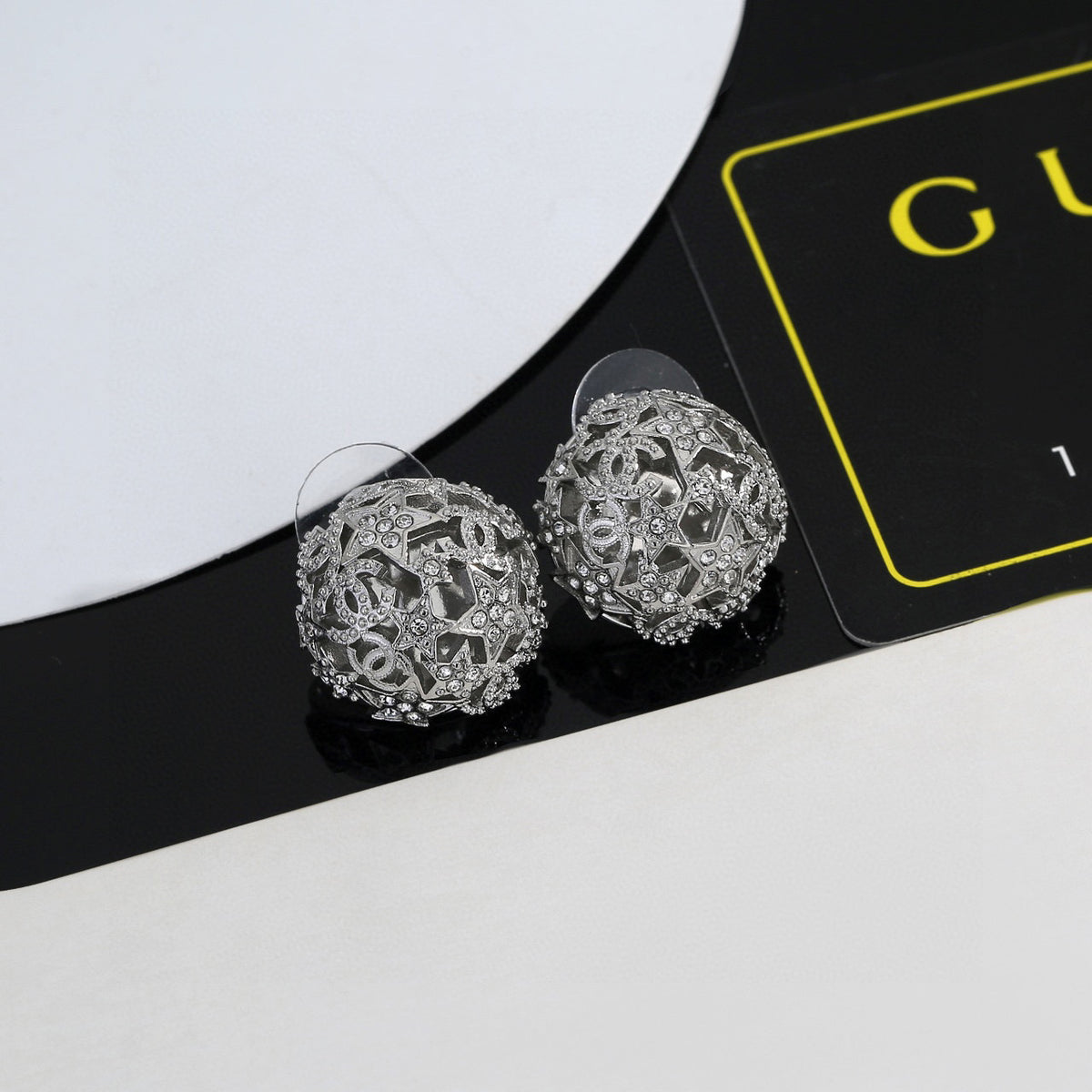 Star Stud Earrings in Gold-Tone – Star Detail – Design 006 detail view