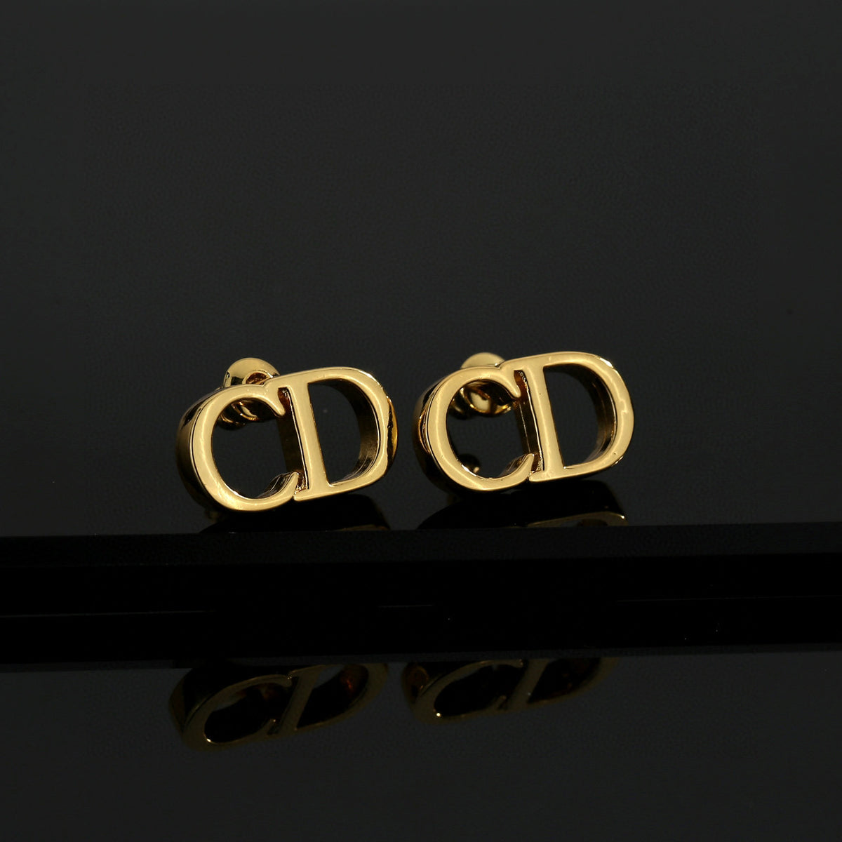 Graphic Letter Motif Statement Earrings in Polished Metal-Tone – Design 036 main product view