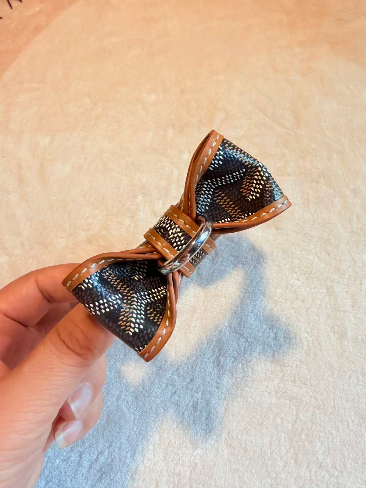 Bow Detail Leather Pet Collar – Design 02 main product view