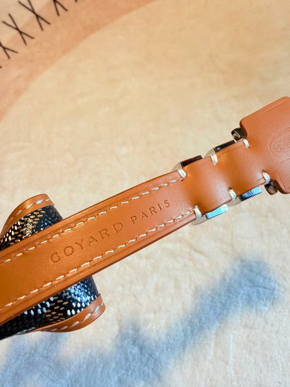 Bow Detail Leather Pet Collar – Design 02 detail view