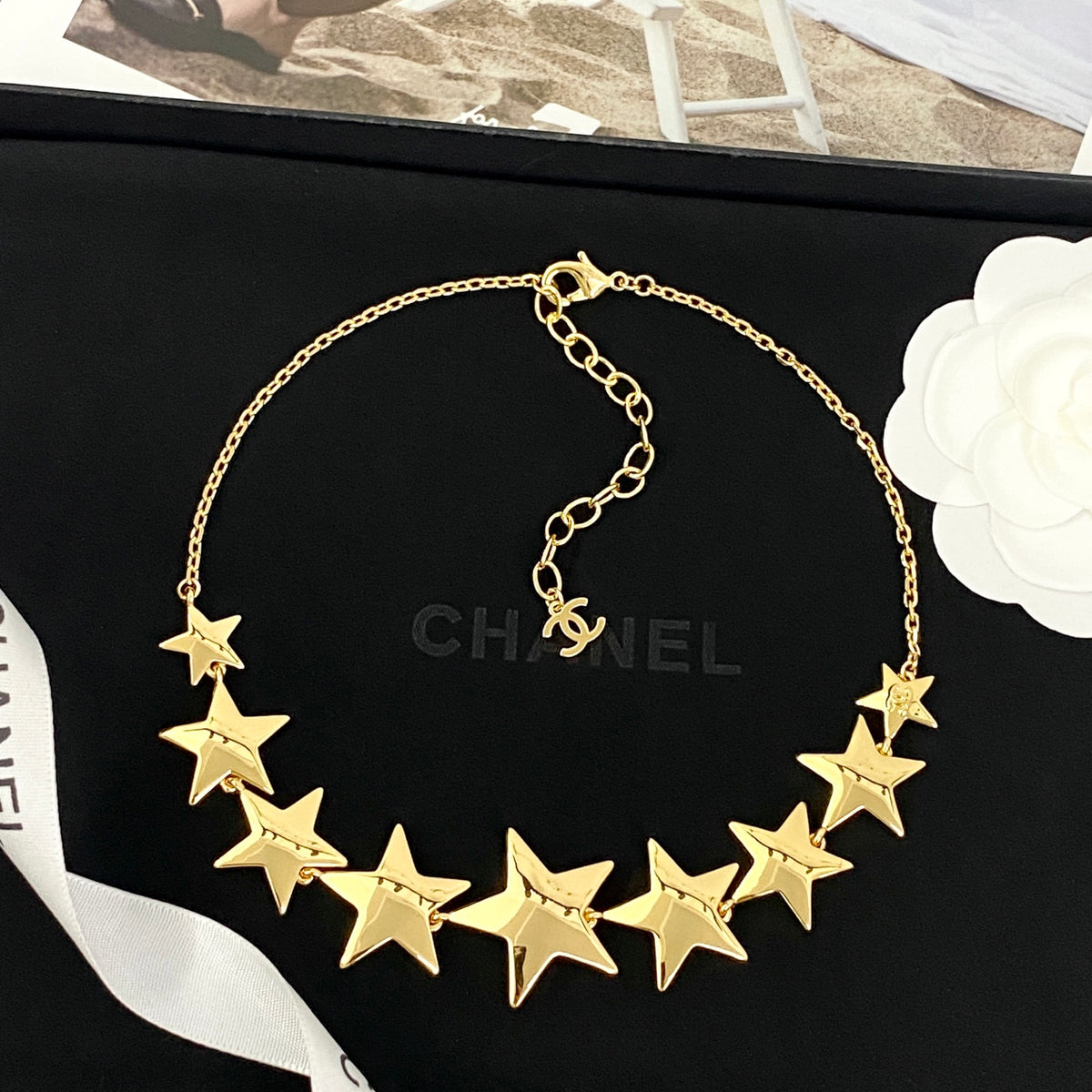 Star Pendant Necklace in Gold-Tone – Star Detail – Design 002 side detail