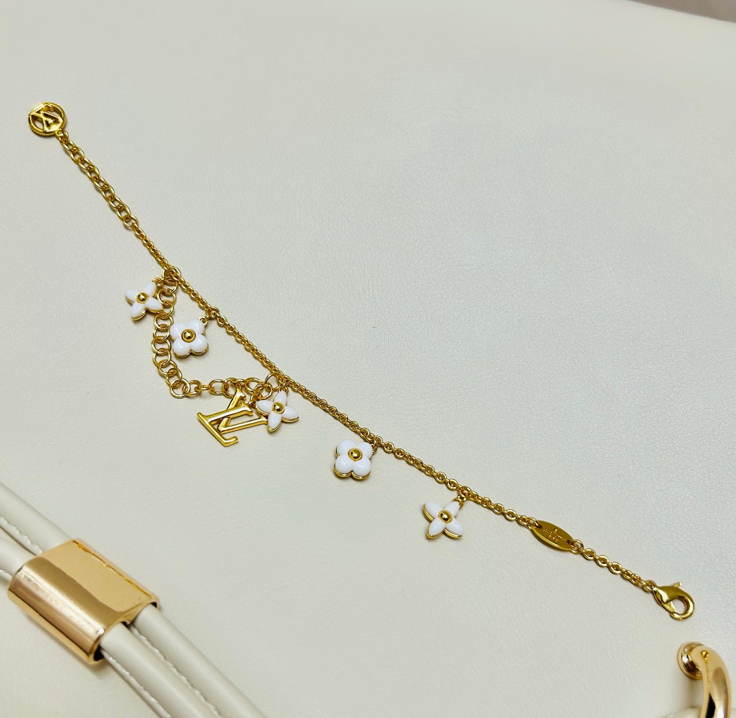 Geometric Emblem Bracelet in Polished Metal-Tone – Design 026 main product view