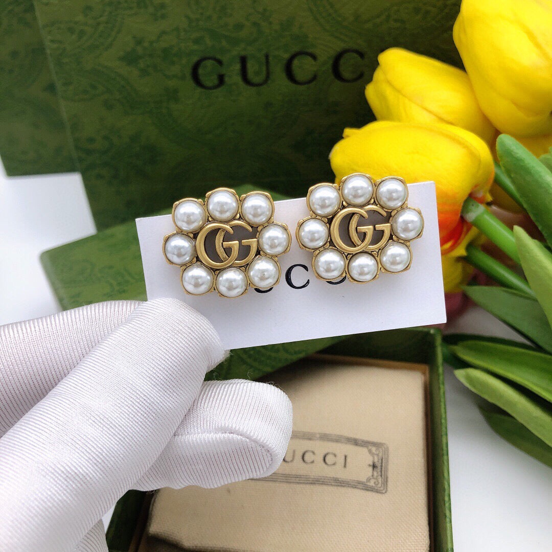 Double-G Emblem Stud Earrings in Polished Metal-Tone – Vintage Detail – Design 011 front product view