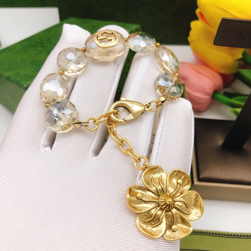 Double-G Emblem Bracelet in Polished Metal-Tone – Vintage Detail – Design 005 main product view