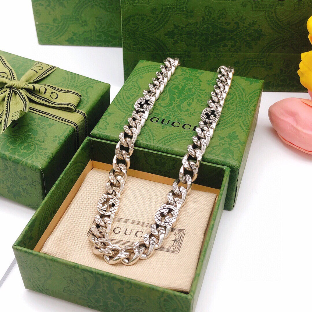 Geometric Emblem Bracelet in Silver-Tone – Design 005 side detail