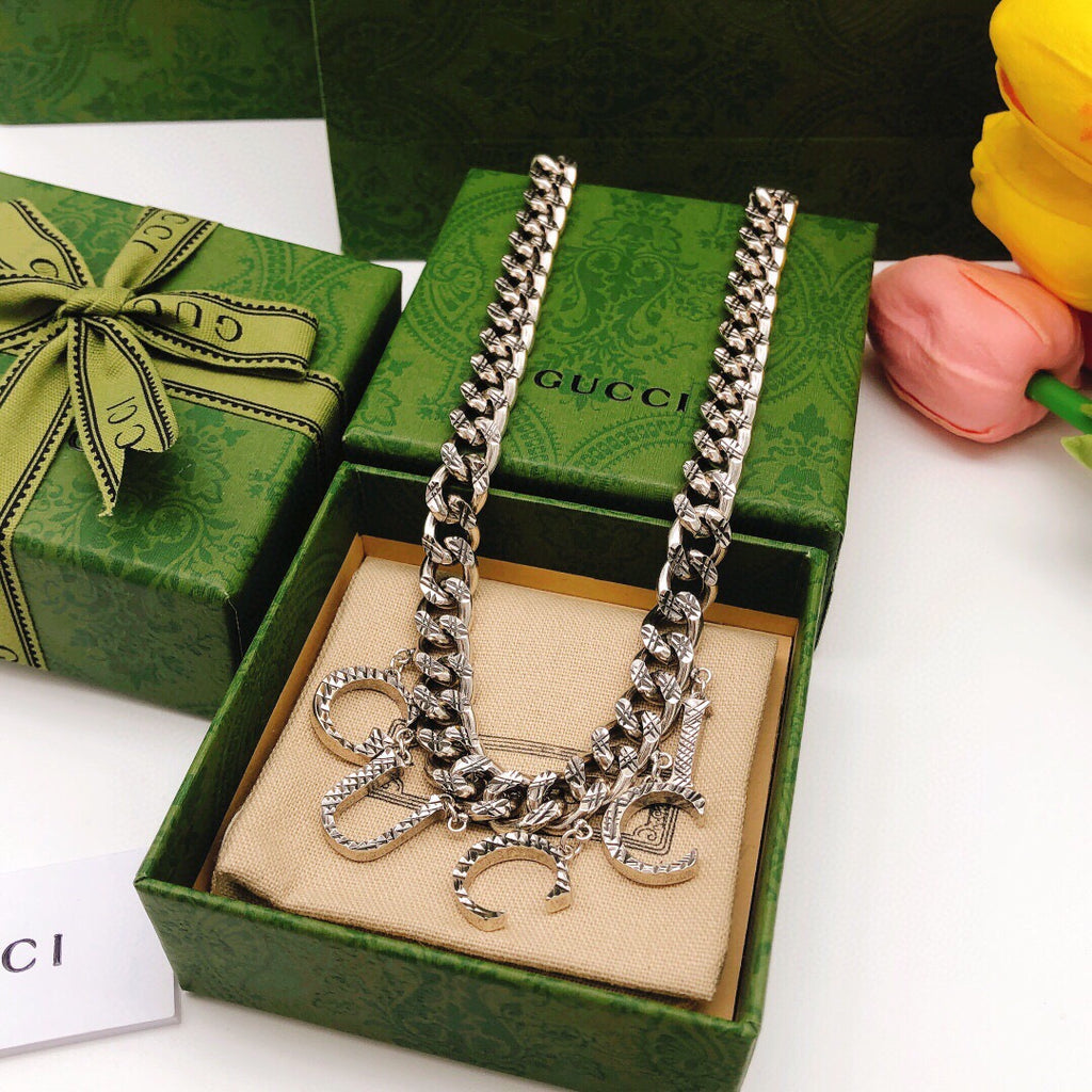 Geometric Emblem Bracelet in Silver-Tone – Design 004 detail view