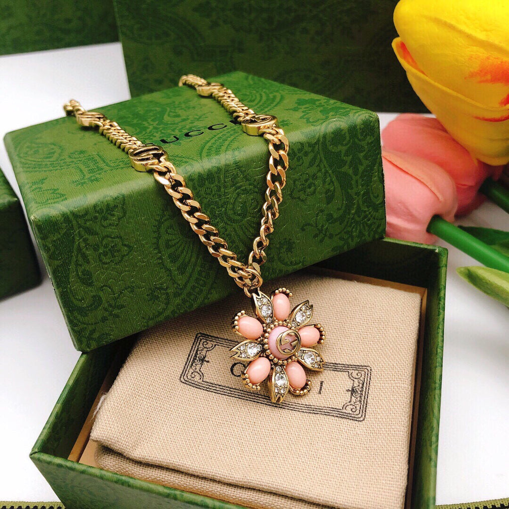Floral Pendant Necklace in Polished Metal-Tone – Design 008 side detail