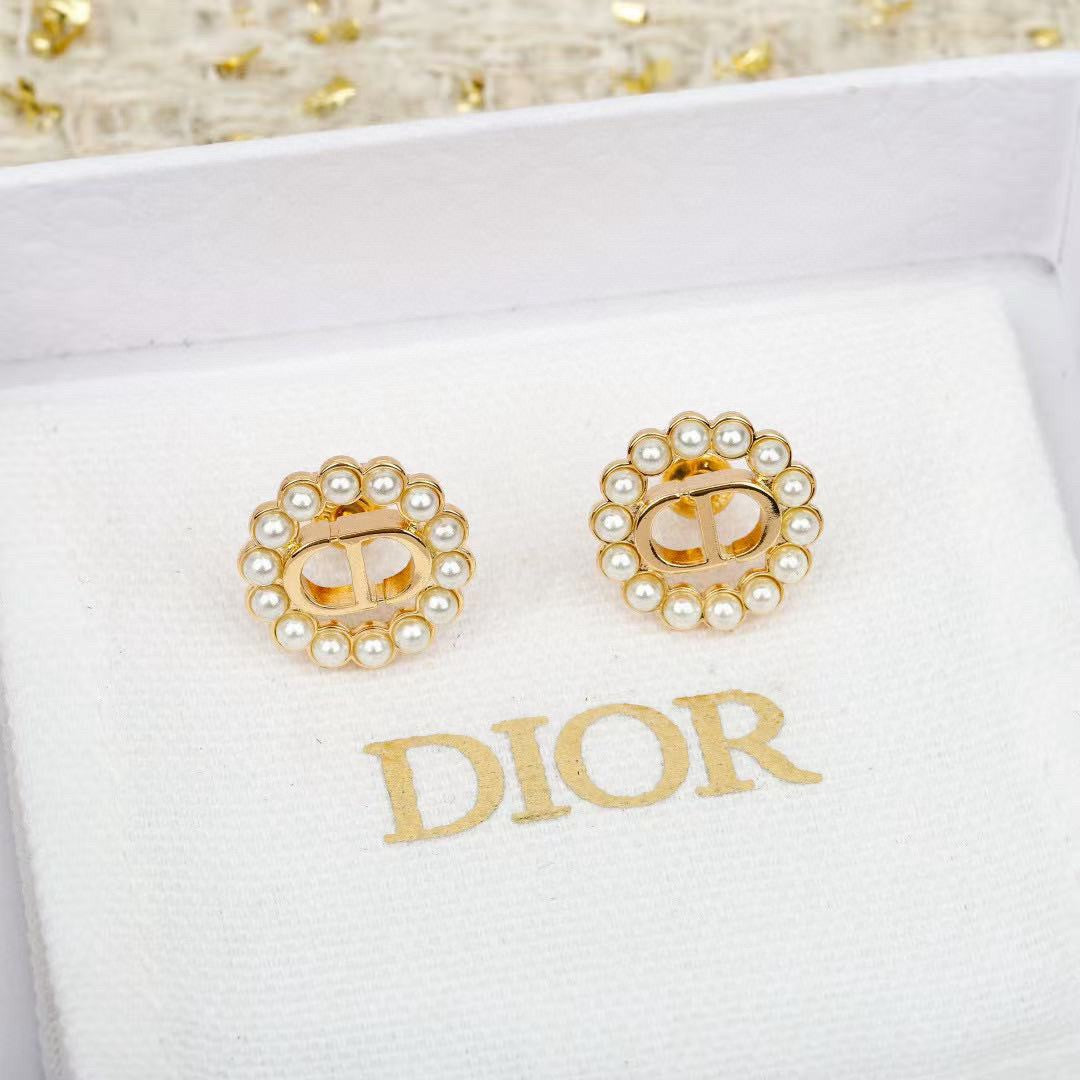 Pearl-Style Motif Stud Earrings in Polished Metal-Tone with Pearl-Style Detail – Design 017 styled view