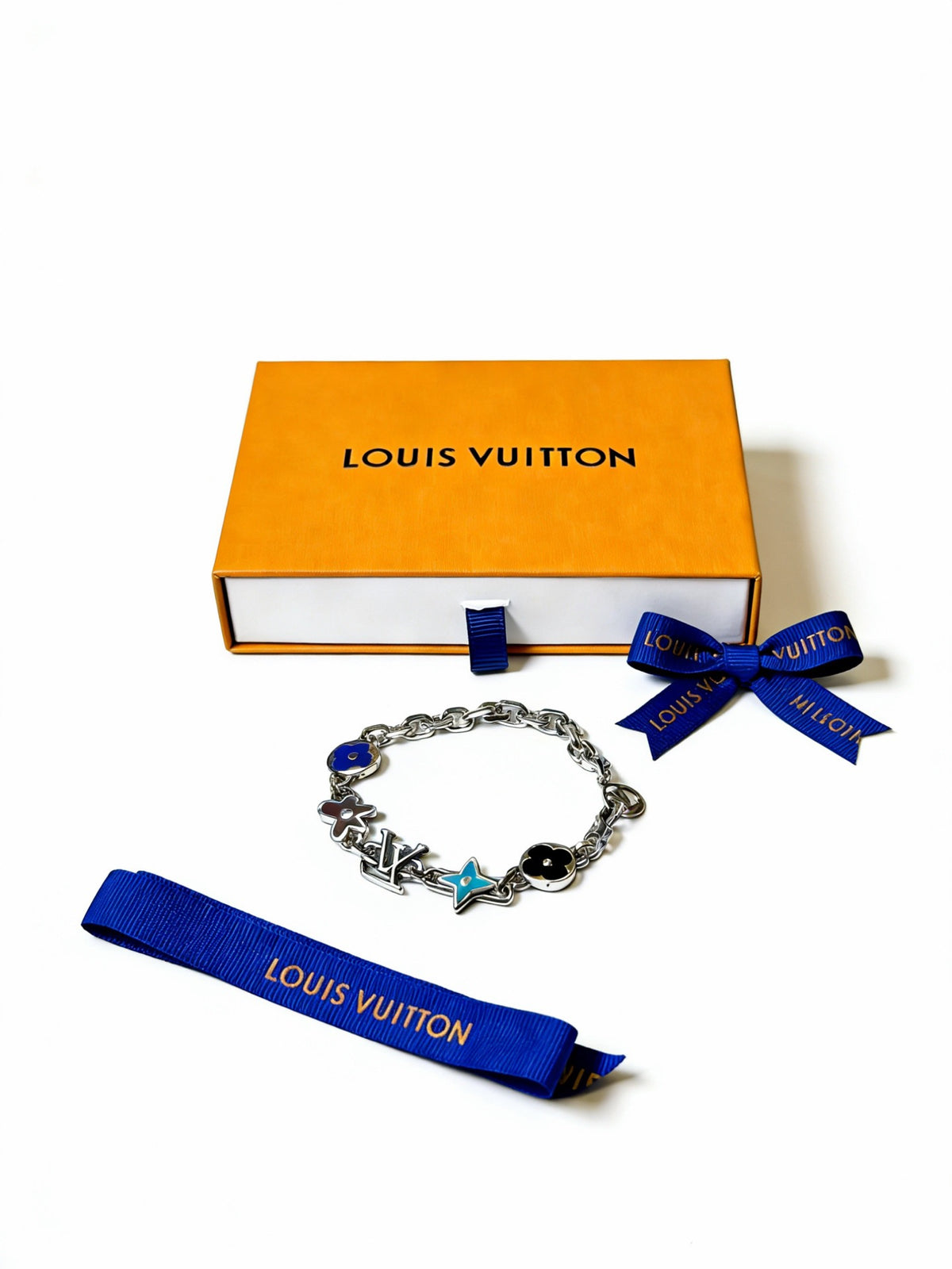 Chain Bracelet in Silver-Tone – Design 016 front product view