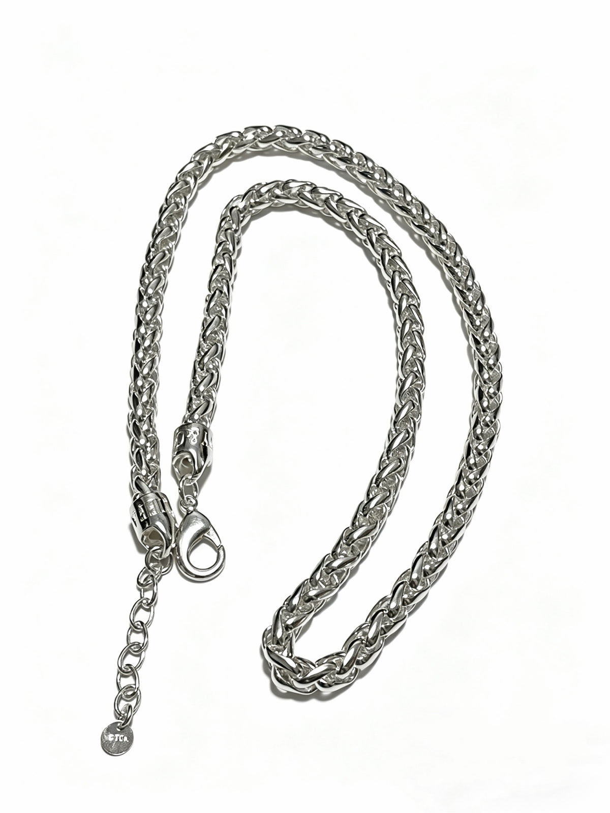 Signature Motif Pendant Necklace in Silver-Tone – Vintage Detail – Design 37 close-up detail