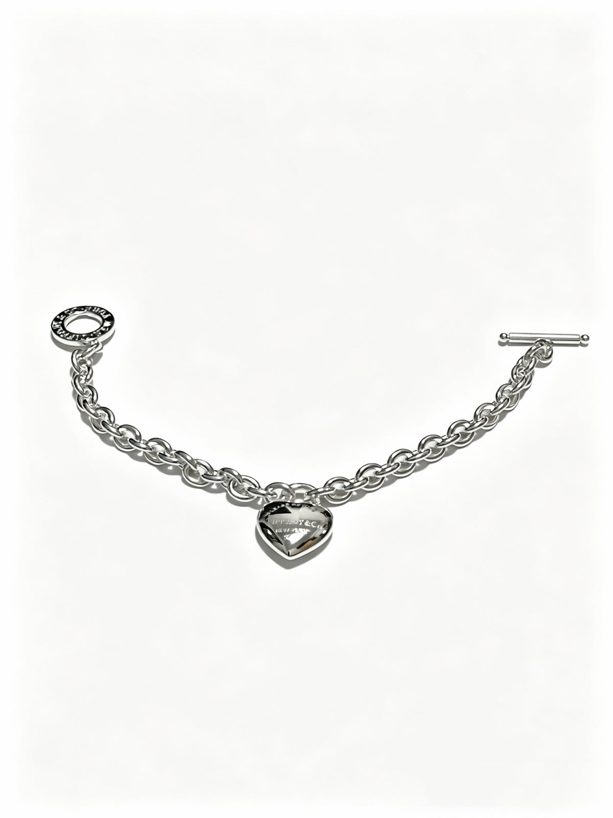 Signature Motif Bracelet in Silver-Tone – Vintage Detail – Design 82 main product view