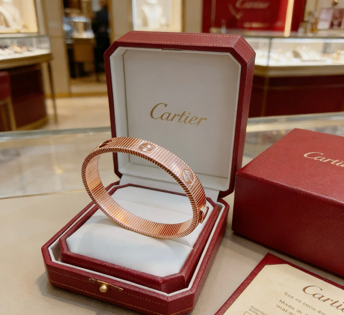 Sculptural Statement Bracelet in Gold-Tone – Design 211 side detail
