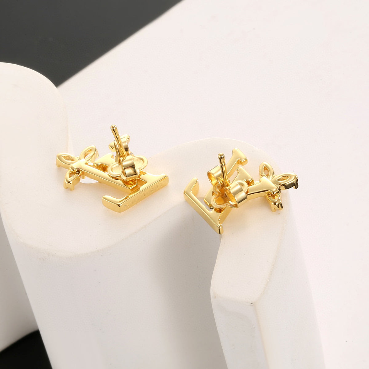 Geometric Emblem Stud Earrings in Polished Metal-Tone – Design 031 close-up detail