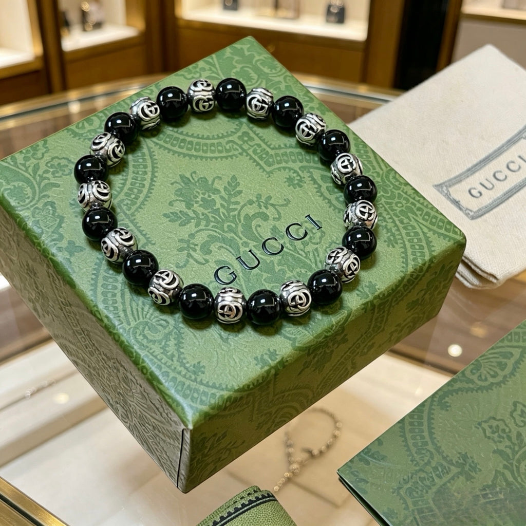 Double-G Emblem Beaded Bracelet in Polished Metal-Tone – Agate Detail – Design 015 front product view