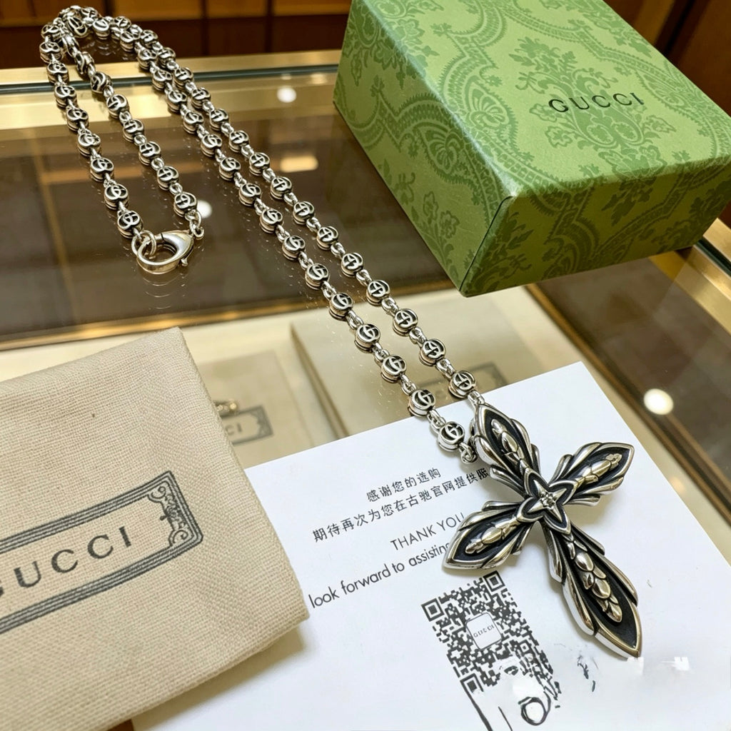 Double-G Emblem Pendant Necklace in Silver-Tone – Vintage Detail – Design 041 styled product view