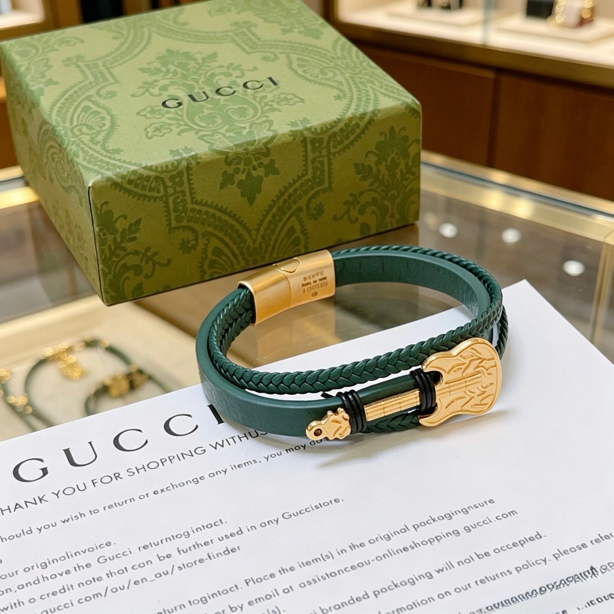 Double-G Emblem Bangle in Silver-Tone – Vintage Detail – Design 030 front product view