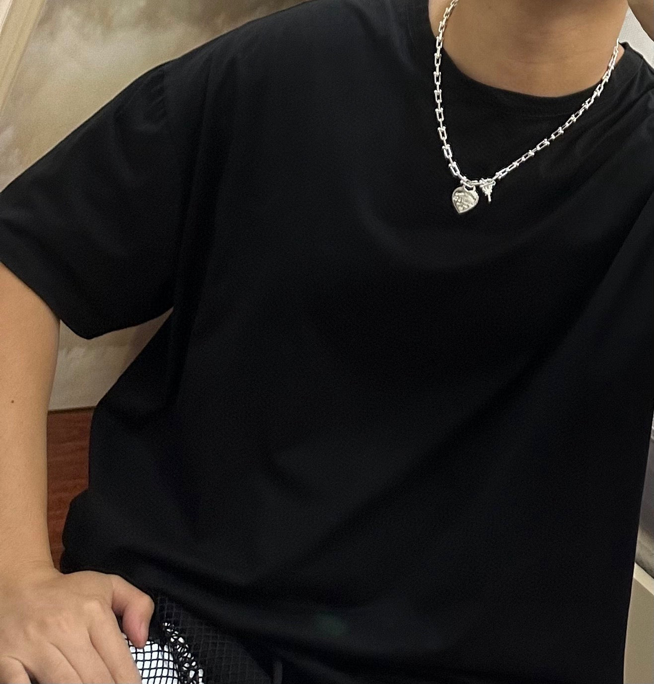 Signature Motif Pendant Necklace in Silver-Tone – Vintage Detail – Design 45 side detail