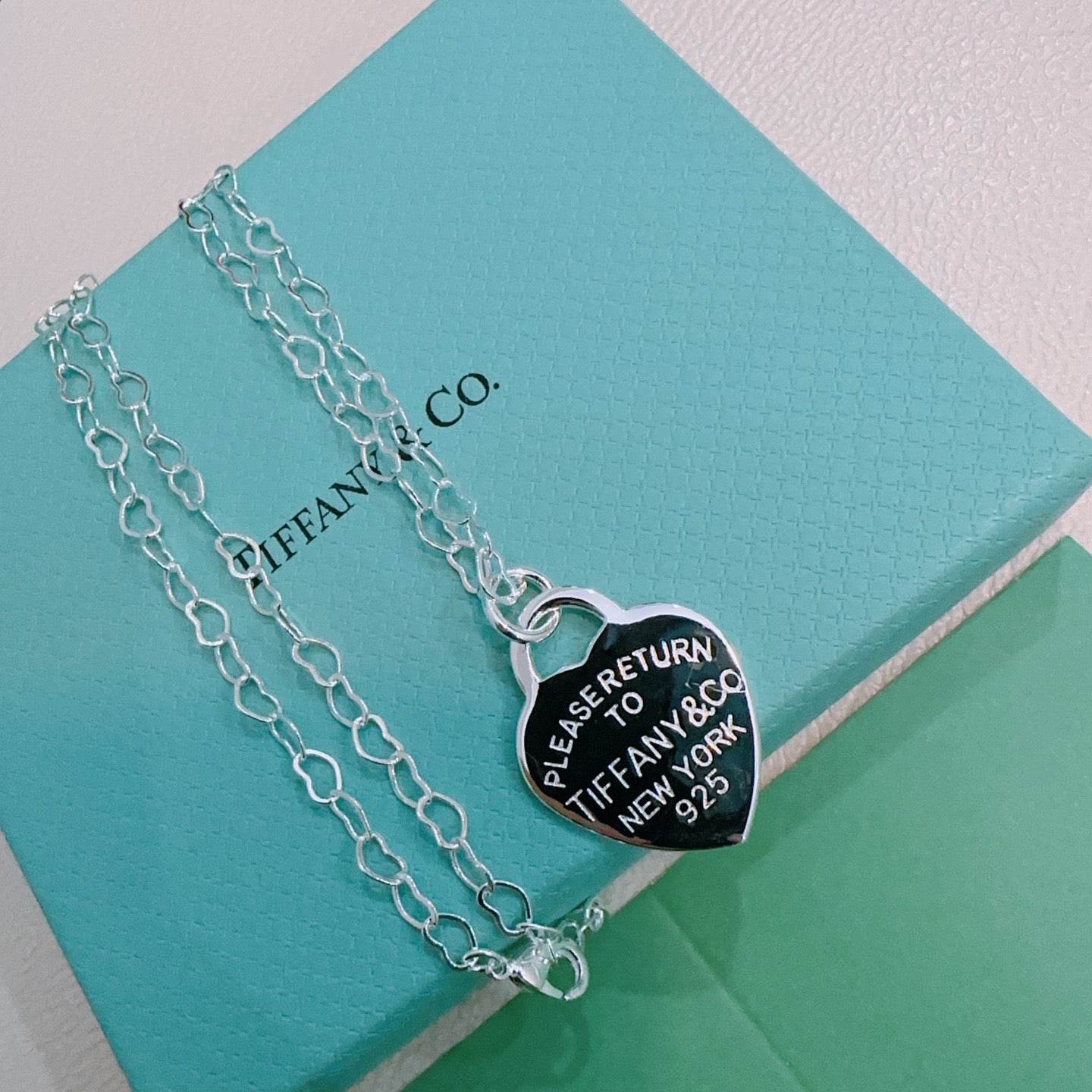 Signature Motif Pendant Necklace in Silver-Tone – Vintage Detail – Design 46 side detail