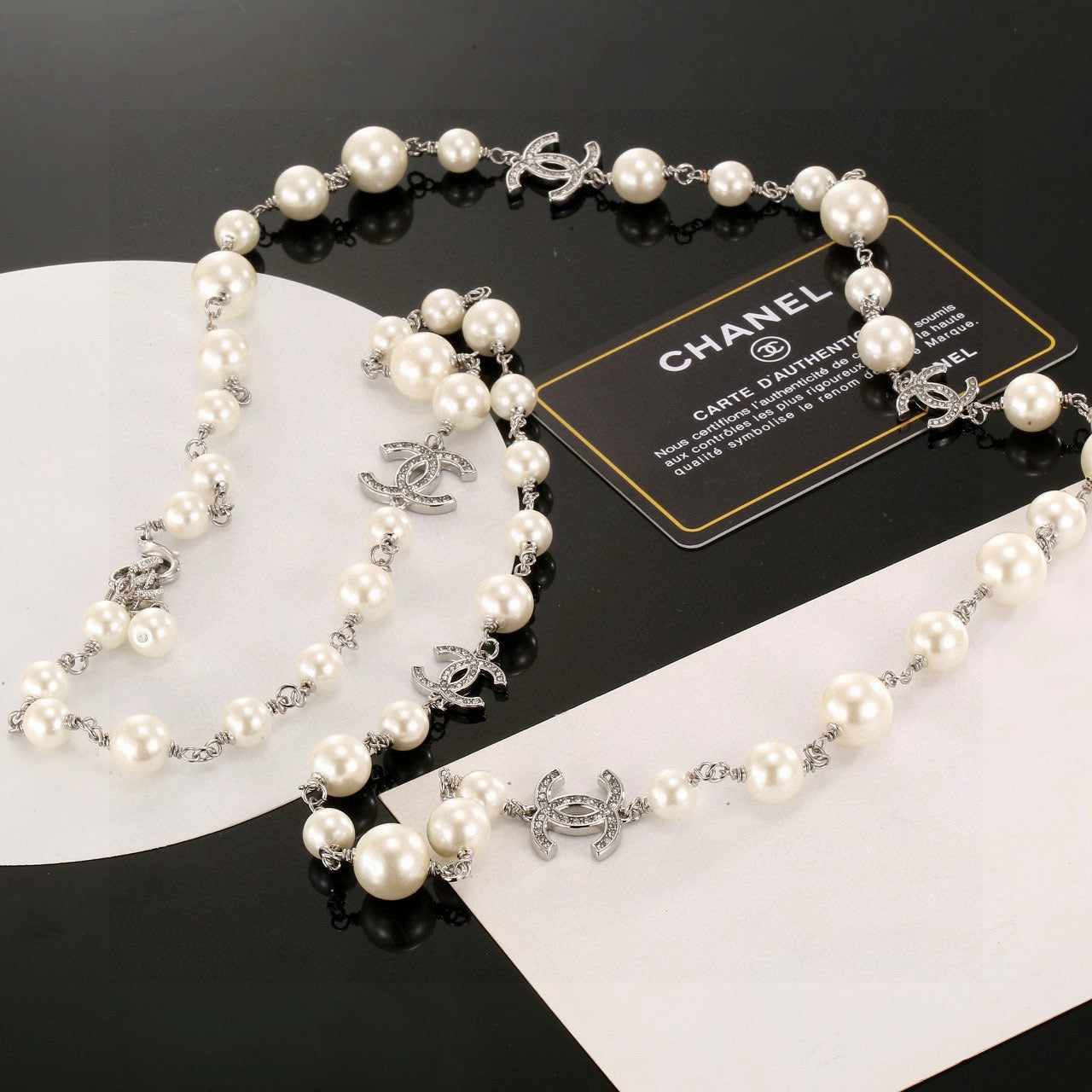 Pearl Pearl-Detail Pendant Necklace – Pearl Detail – Design 040 styled product view