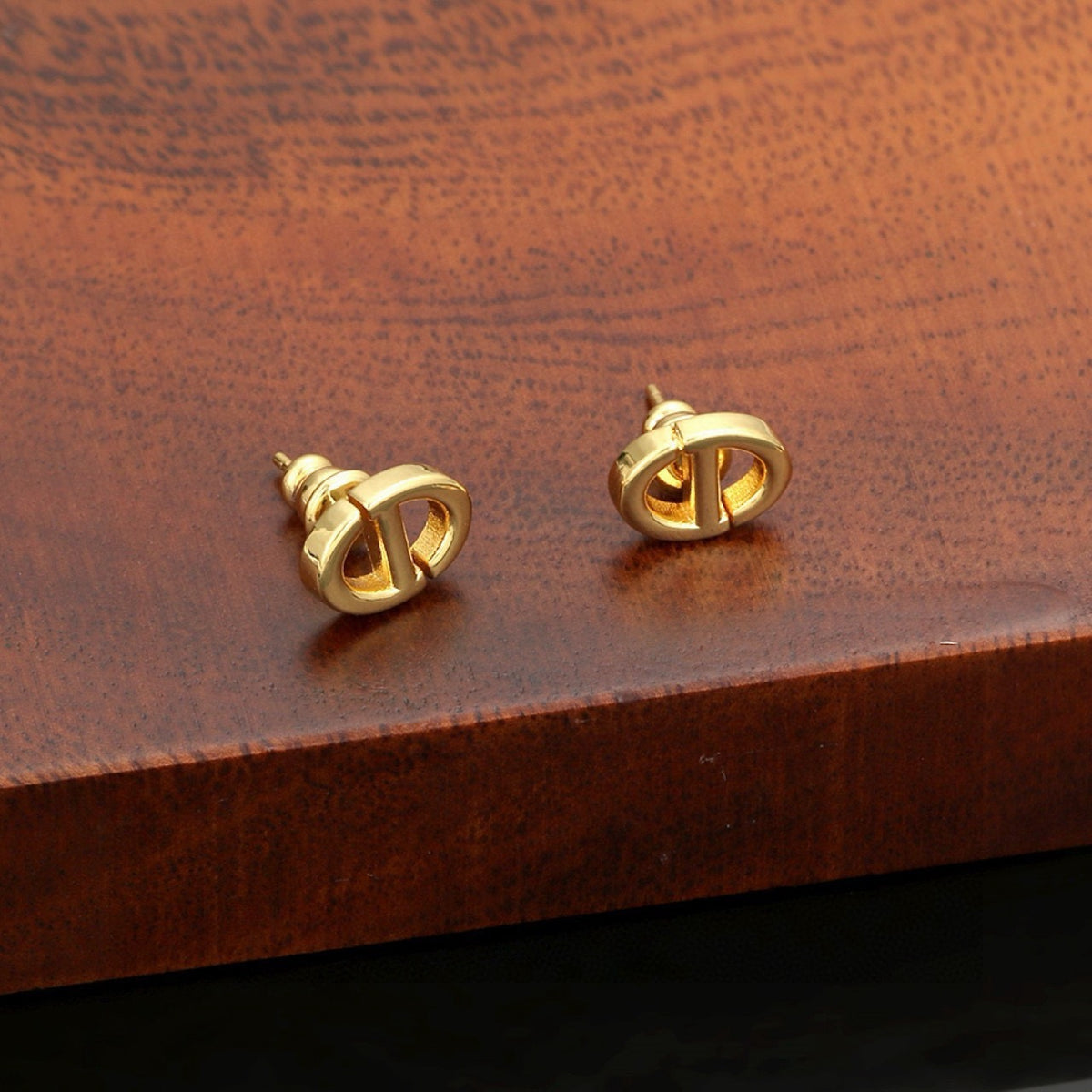 Graphic Letter Motif Stud Earrings in Silver-Tone – Design 003 detail view