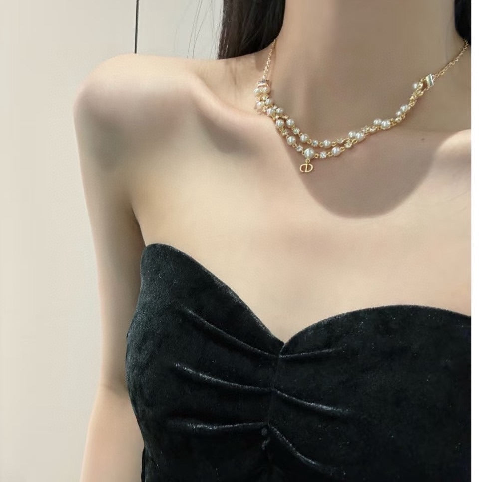 Graphic Letter Motif Pendant Necklace in Gold-Tone with Crystal-Style Accents – Design 005 detail view